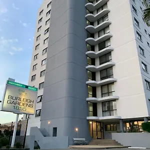 burleigh-gardens-north-hi-rise-holiday-apartments-gold-coast.queenslandhotels.net/