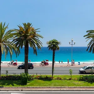  Apartment Beautiful By The Sea Front