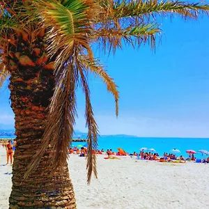Luxe Vue à 100 Mètres Des Plages étage 8 Appartement