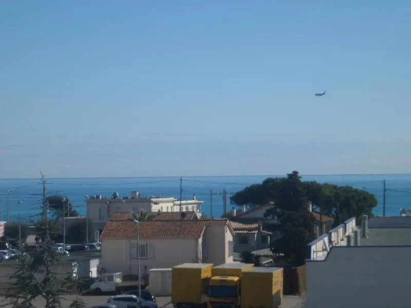 Hotel Hotelf1 Villeneuve Loubet